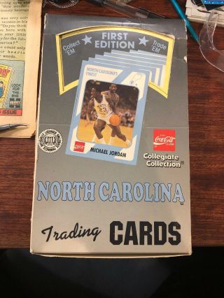 1989 North Carolina Tar Heals 1st Edition Collegiate Basketball Box 28 Packs