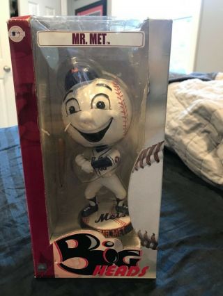 Mr Met Forever Collectibles Big Heads Bobblehead - York Mets