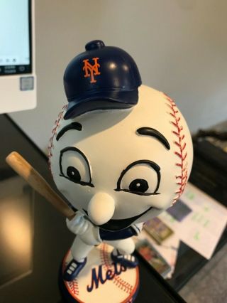 MR MET FOREVER COLLECTIBLES BIG HEADS BOBBLEHEAD - York Mets 4