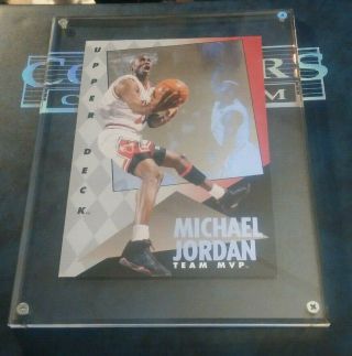 1993 Michael Jordan D 5753/7,  500 Jumbo Team Mvp Upper Deck Card 4