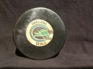 Vtg 60s/70s California Oakland Seals Ccm Art Ross Tyer Converse Nhl Hockey Puck
