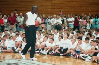 LD30 - 17 NBA Michael Jordan Basketball Camp Elmhurst (48) 35MM NEGATIVES 2