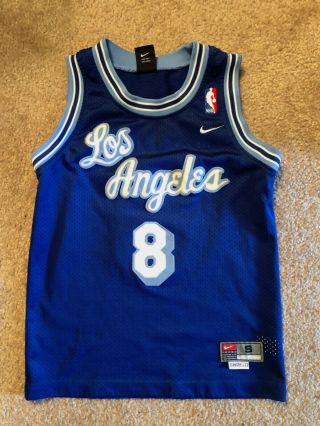 Nike Los Angeles Lakers Kobe Bryant 8 Jersey Youth Size M La Blue 24 Vintage