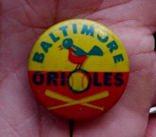 Vintage 1965 Guys Potato Chips Baltimore Orioles Baseball Pinback Pin Mlb