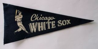 1960’s Chicago White Sox Baseball Team 9” Souvenir Felt Pennant