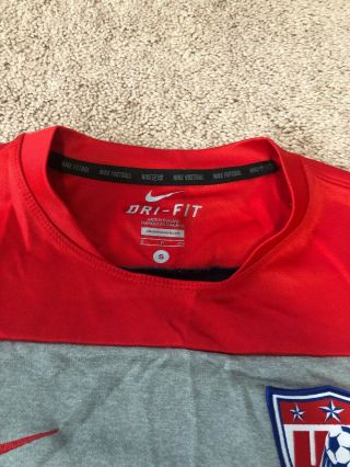 Men ' s Nike Dri - Fit USA Soccer Training Jersey Small Gray Red T Shirt 6