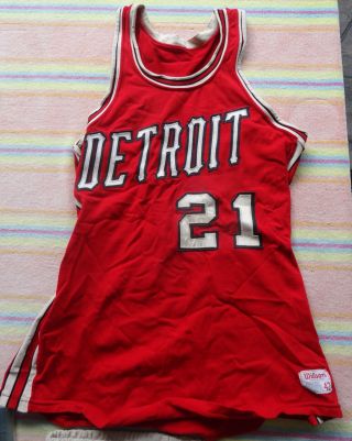 NCAA U Detroit Titans 1975 - 76 Boyd game worn basketball jersey Dick Vitale 2