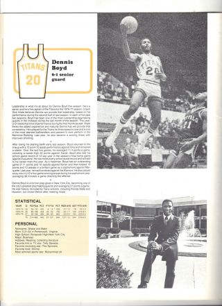 NCAA U Detroit Titans 1975 - 76 Boyd game worn basketball jersey Dick Vitale 8