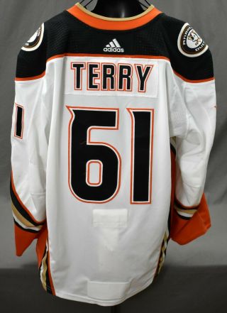 2018 - 19 Troy Terry 61 Anaheim Ducks Game Worn Jersey W/ 25th Anniv Set Tag Loa