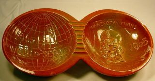 1965 Baseball Minnesota Twins World Series Red Wing Pottery Double Dish Ash Tray