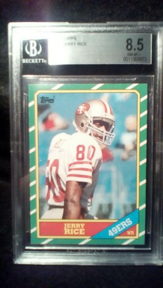 1986 Topps 161 Jerry Rice Rc Bgs 8.  5 Hof Wide Receiver.  Holds Many Records.