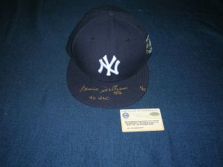 Bermie Williams Signed N.  Y.  Yankee 51 Retirement Logo Era Hat Insribed