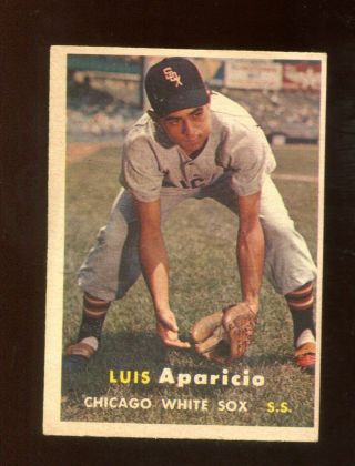 1957 Topps Luis Aparicio 7 (50.  00) Exmt M2435