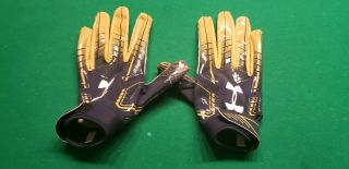 2018 Team Issued Notre Dame Football Under Armour Home Gloves Size Medium