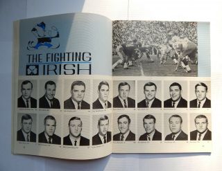 Notre Dame Fighting Irish vs California Football Program (Sept 23,  1967) 3