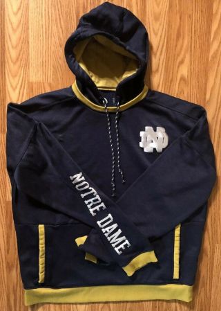 Notre Dame Football Team Issued Under Armour Hooded Sweatshirt Medium