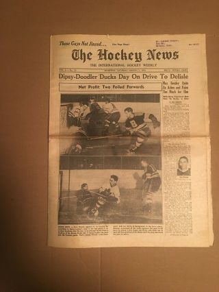The Hockey News,  Mar 7,  1953,  Vol 6 No 23,  20 P,  12 X 16,  Lumley,  Bentley Cover