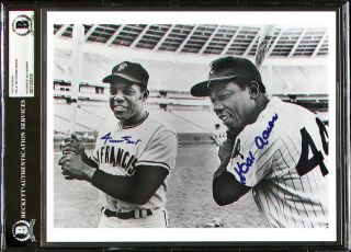Wow Encapsulated Willie Mays & Hank Aaron Signed 8 X10 Photo Beckett (bas)