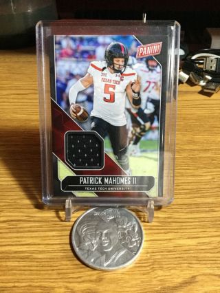 2018 Panini Father’s Day Patrick Mahomes Jersey Relic Card Chiefs Texas Tech
