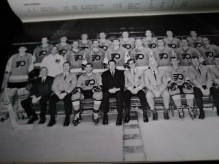 1967 - 68 PHILADELPHIA FLYERS Inaugural Yearbook - Very Good - A Must Have 6