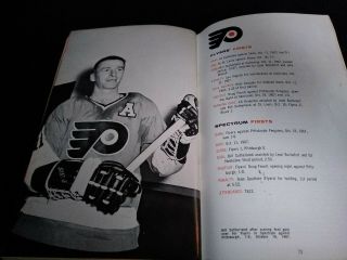 1967 - 68 PHILADELPHIA FLYERS Inaugural Yearbook - Very Good - A Must Have 7