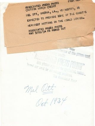 1934 York Giants Right fielder / Manager Mel Ott (HOF) Type 1 Photo 6x8 2