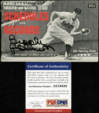 Brooks Robinson Autographed 1967 Sports Illustrated Schedule Psa/dna