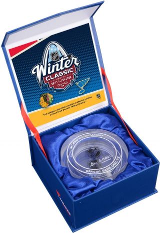 2017 Nhl Winter Classic Blackhawks Vs Blues Crystal Puck Filled With Game Ice