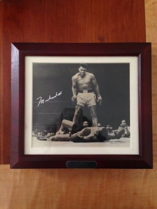 1993 Limited Edition Fossil Watch - With Muhammad Ali Signed Photo