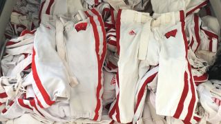 ONE (1) AUTHENTIC GAME WORN WISCONSIN BADGERS FOOTBALL PANTS (ASSORTED) 4