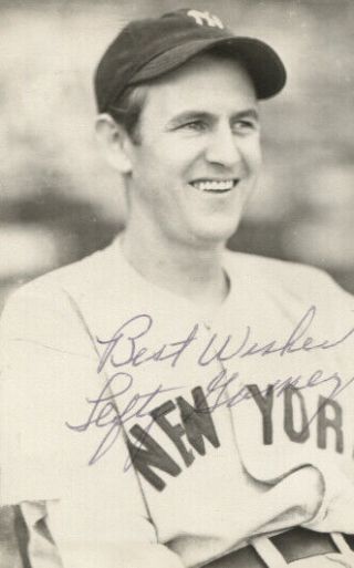 Lefty Gomez Autographed York Yankees Vintage Rowe Postcard