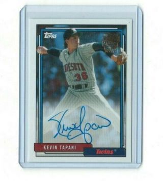 2019 Topps Archives Kevin Tapani Fan Favorite Auto