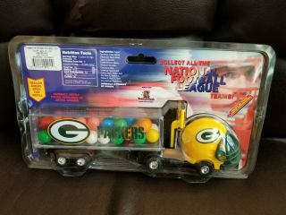 Nfl Greenbay Packers Team Truck Gumball Bank.  Truck Size 9.  5 " By 3 " By 1.  5 "