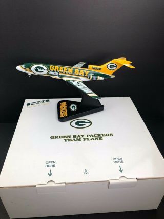 Danbury Green Bay Packers Team Plane Boeing 727