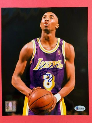 Kobe Bryant Authentic Signed 8x10 Lakers Photo Autographed Bas Psa Jsa - Wow