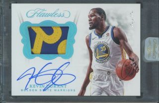 2017 - 18 Flawless Platinum Kevin Durant Warriors Game Patch Auto 1/1