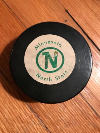 Vintage 1970s Minnesota North Stars Nhl Rawlings Game Puck Canada