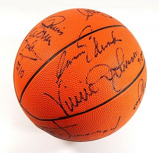 1989 - 90 Detroit Pistons Team Signed Basketball 12 Autos Daly Rodman Dumars Isiah