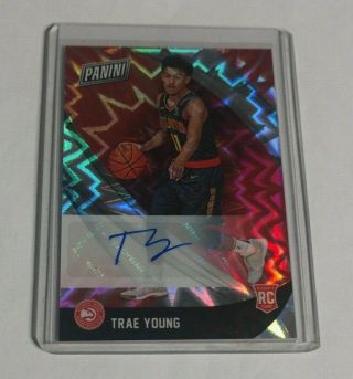 R17,  976 - Trae Young - 2018 Panini Black Friday - Rookie Autograph - Sp - Hawks