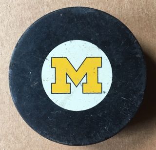 University Of Michigan Wolverines 2012 - 13 Official Ccha Game Hockey Puck