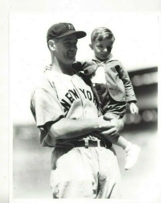 Lou Gehrig George Brace 8x10 Photo Ny Yankees Baseball W/ Young Boy