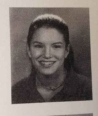 Gina Carano 9th Grade High School Yearbook Small Private School 14 Photos 吳衛龍