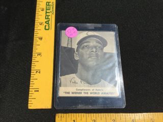 1960 Kahn’s Weiner Baseball Card Vada Pinson Cincinnati Reds