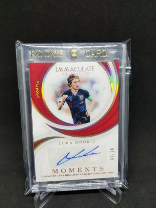 2018 - 19 Immaculate Soccer Luka Modric Autograph Moments 2/10 Gold Acetate