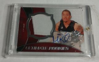 R12,  253 - Michael Beasley - 2008/09 Ultimate - Jumbo Rc Autograph Patch - 4/10