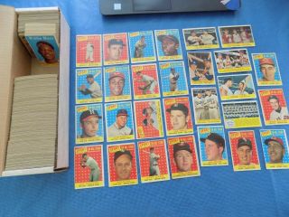 1958 Topps Baseball Near Complete Set G - Vg - Vg/ex - Ex Missing 2 Cards