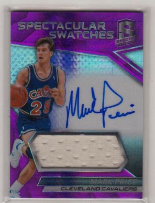 2016 - 17 Spectra Neon Pink Spectacular Swatches Jersey Auto Mark Price 48/49