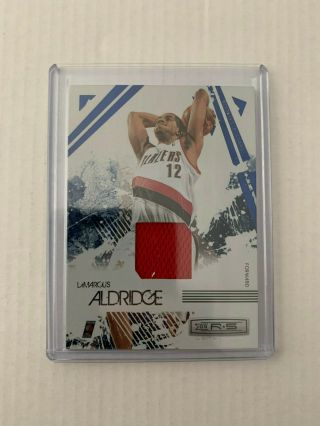Lamarcus Aldridge 2009 - 10 Rookie & Stars Jersey Card 81 Serial 10/25