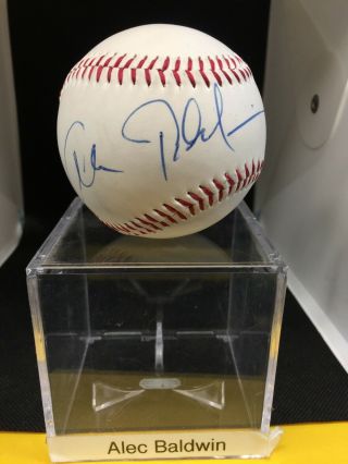 Alec Baldwin Signed Autographed Official League Baseball Psa/dna Guarantee