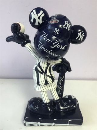 DISNEY MICKEY MOUSE MLB ALL STARS 2010 York Yankees (FOREVER COLLECTIBLES) 7